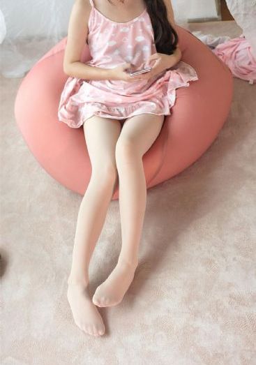 女教师1电影_成人在线观看免费