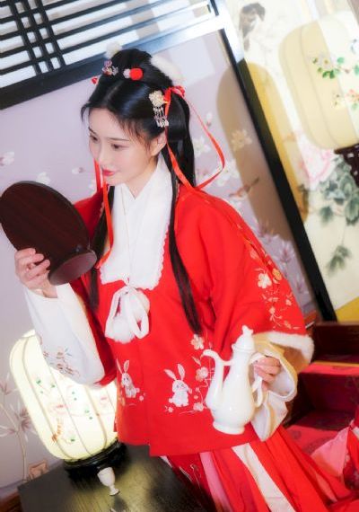 女大学生在线观看_高清高清在线