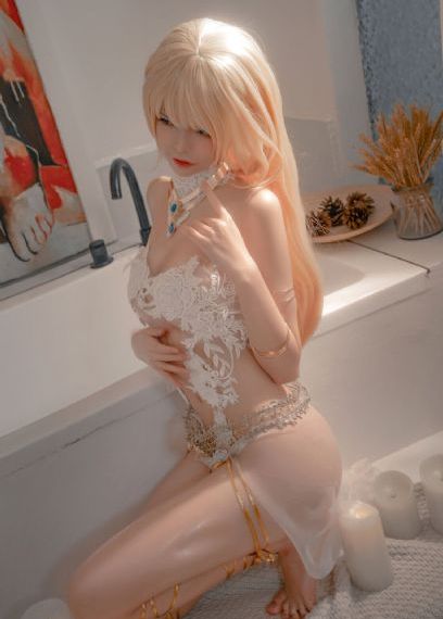 漂亮的女邻居在线观看未删减版_4K电影免费在线