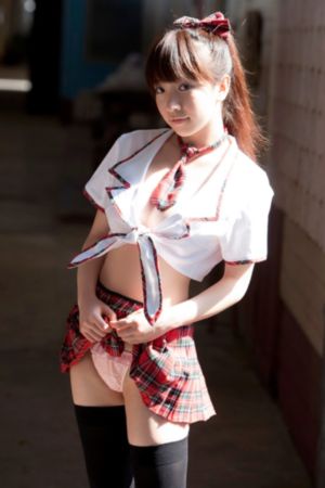 吴梦梦到粉丝家里剧情介绍_老版国语字幕