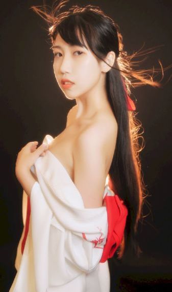 灵与欲 电影_蓝光高清视频观看