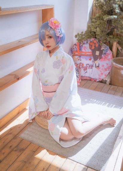 强女警花系列在线观看_高清超清在线观看